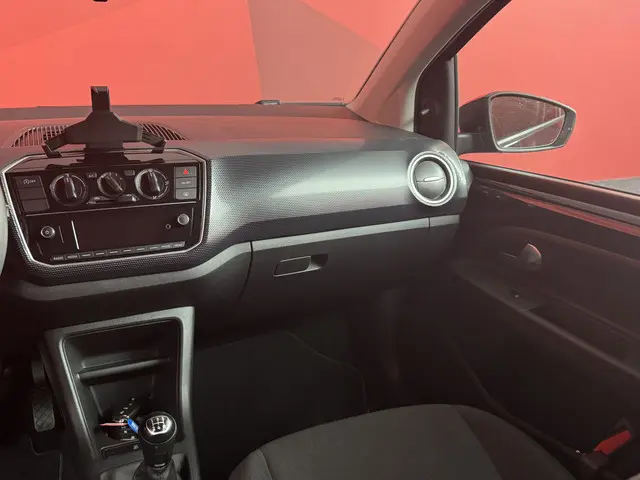 Volkswagen up! 1.0 2021 Benzine 33