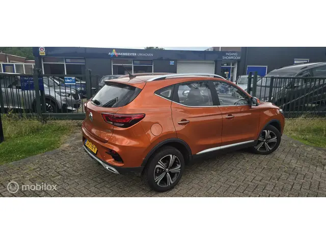 MG ZS 1.5,carplay/cruise/nog fabrieksgarantie 2024 Benzine 3