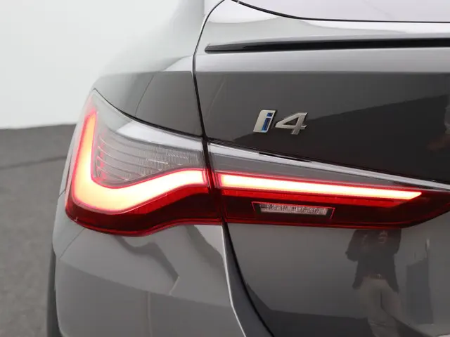 BMW i4 M50 2024 Elektrisch 9