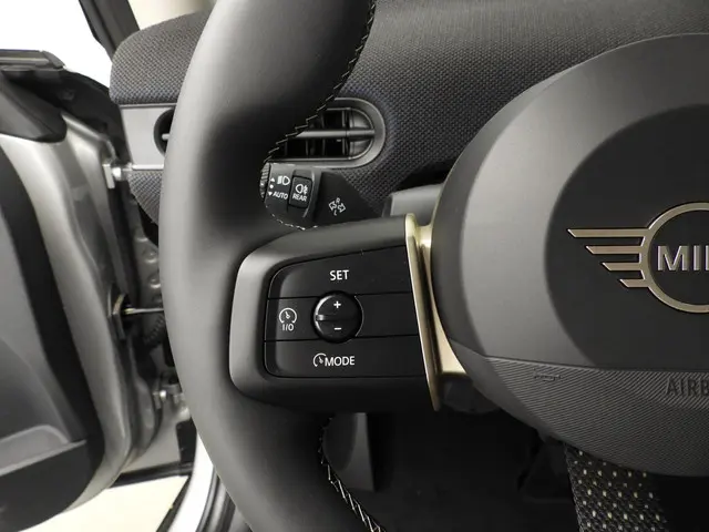 MINI 3-Deurs Cooper C 2024 Benzine 12