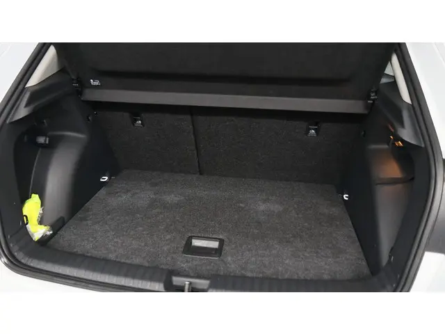 Škoda Fabia 1.0 TSI 95pk Ambition 2023 Benzine 36