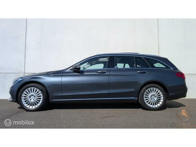 Mercedes-Benz C-Klasse Estate 180 Prestige 2015 Benzine 8