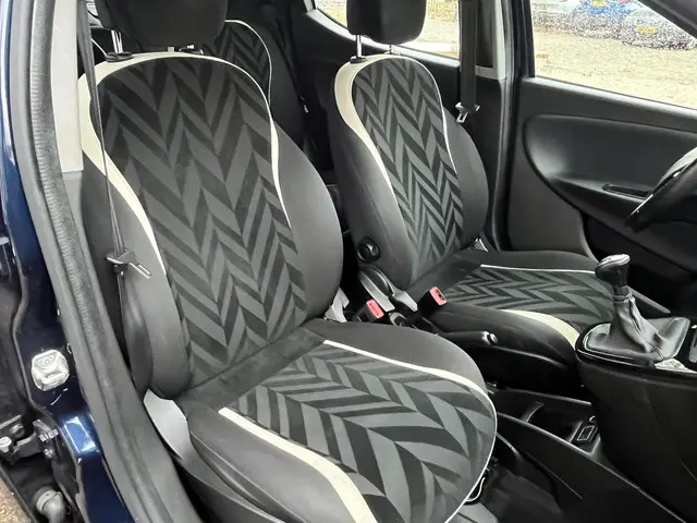 Lancia Ypsilon 0.9 TwinAir Gold 2016 Benzine 6