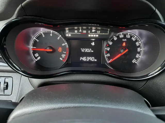 Opel KARL 1.0 Rocks Online Edition 2018 Benzine 11