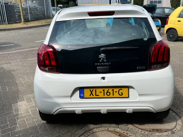 Peugeot 108 1.0 e-VTi Active *Airco*Garantie* 2019 Benzine 4