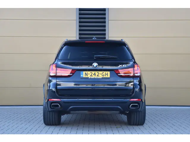 BMW X5 xDrive35i High Executive 2017 Benzine 8