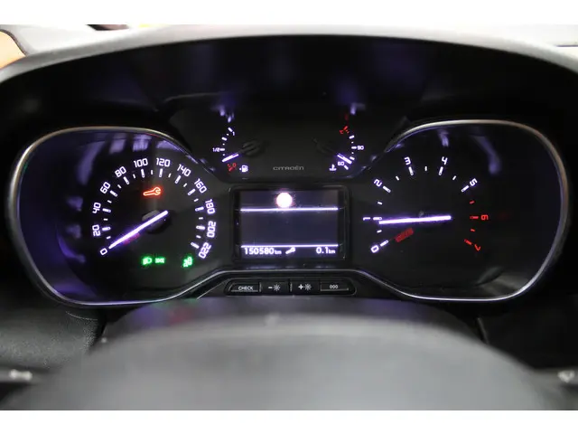 Citroën C3 Aircross 1.2 PureTech S&S Shine 2019 Benzine 11