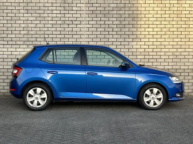 Škoda Fabia 1.0 TSI Ambition 2021 Benzine 16