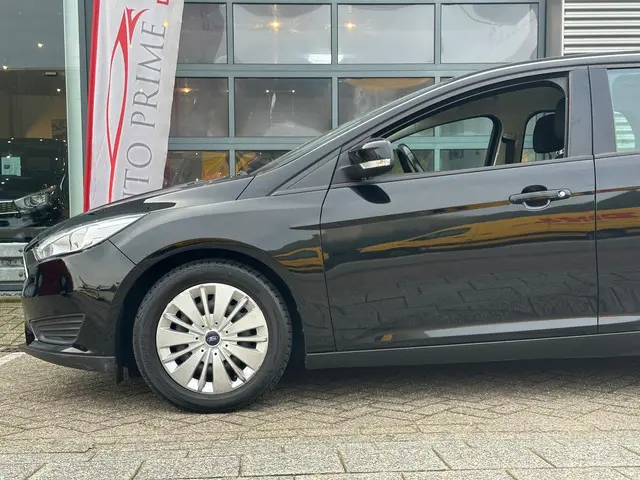 Ford Focus Wagon 1.0 Trend | Airco | APK | NAP 2017 Benzine 20