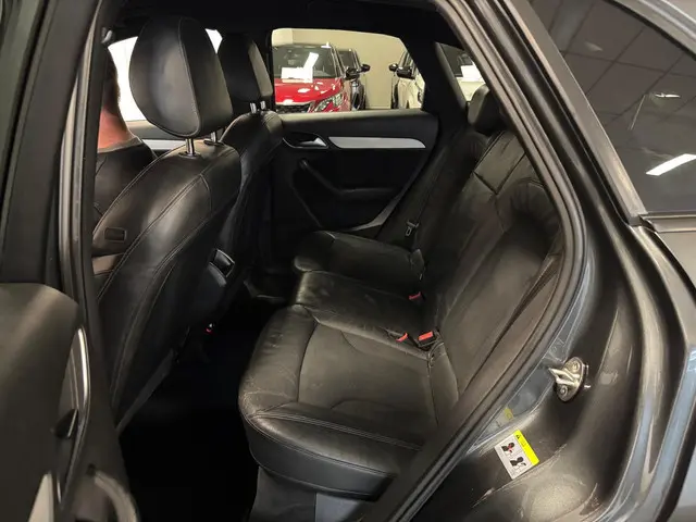 Audi Q3 2.0 TFSI quattro Pro Line S 2014 Benzine 13