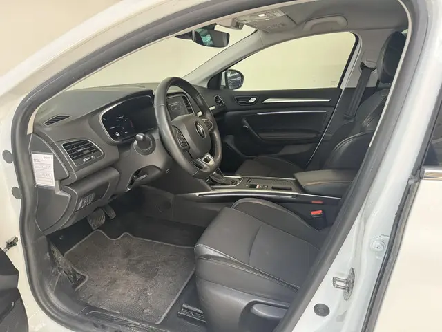 Renault Mégane Estate 1.3 TCe 140 Techno 2023 Benzine 19