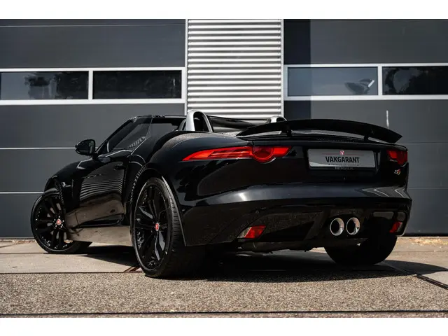Jaguar F-Type 3.0 V6 S Convertible 2013 Benzine 3