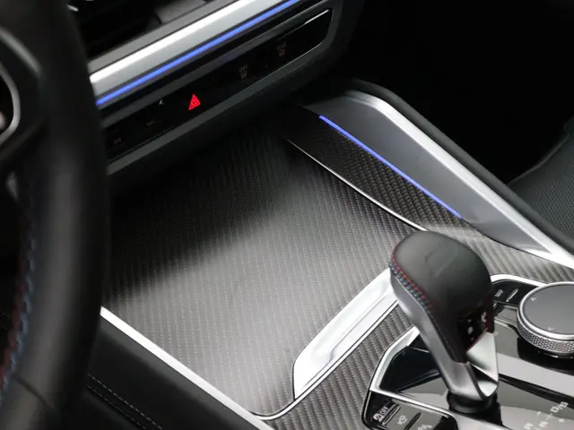 BMW XM PHEV 50e 2025 Hybride Benzine 16