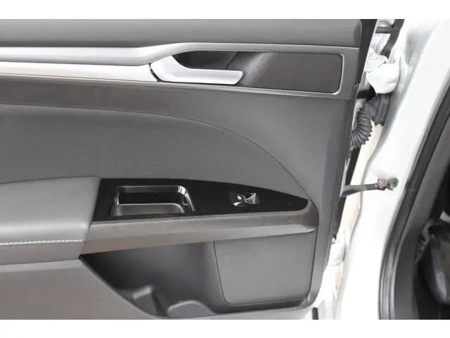 Ford Mondeo Wagon 1.5 TDCi Titanium 2017 Diesel 36