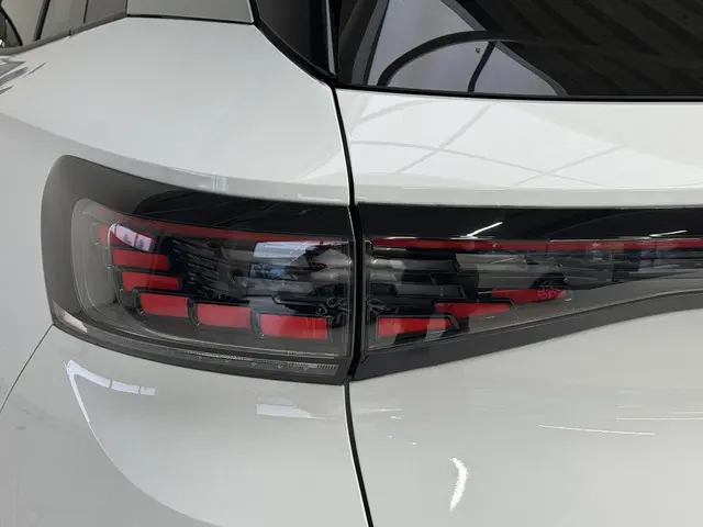 Volkswagen ID.4 Family 77 kWh 2021 Elektrisch 22
