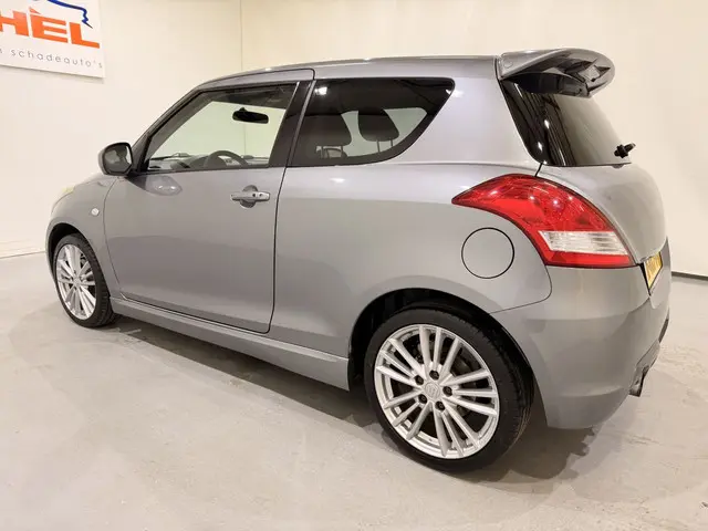 Suzuki Swift 1.6 Sport Clima/Navi 2016 Benzine 38
