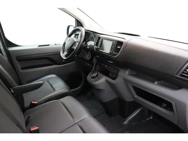 Opel Vivaro 3