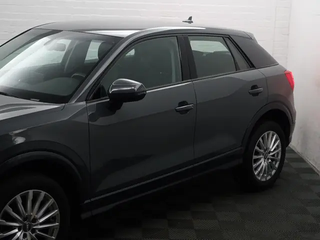 Audi Q2 1.0 TFSI Design Aut- 2018 Benzine 22