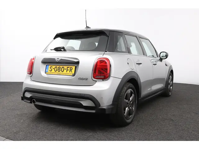 MINI Cooper 1.5 Classic 2023 Benzine 2