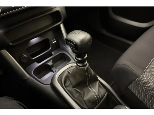 Citroën C3 Aircross 1.2 PureTech S&S Feel 2020 Benzine 25