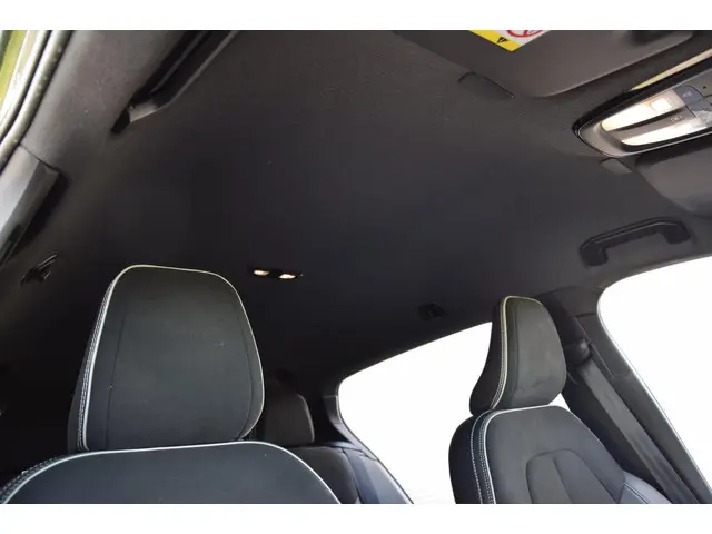 Volvo XC40 Recharge P8 AWD R-Design 2020 Elektrisch 47