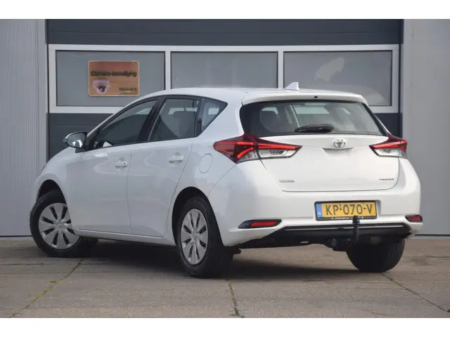 Toyota Auris 1.3 Comfort + TREKHAAK 2016 Benzine 22