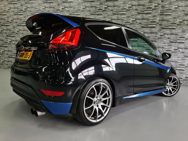 Ford Fiesta 2