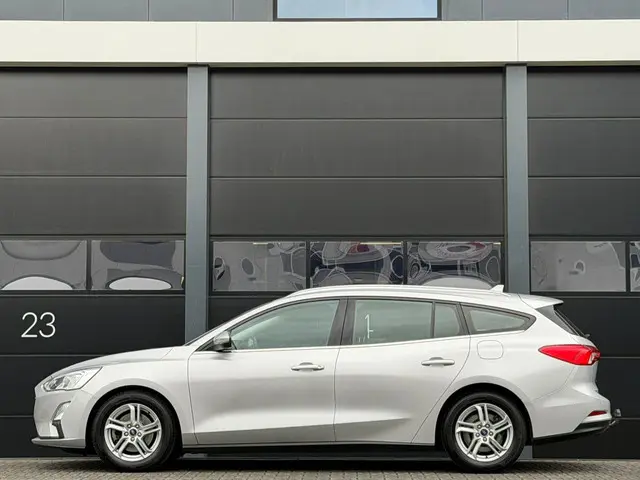 Ford Focus 1.5 EcoBlue Navi PDC EURO-6 2019 Diesel 6