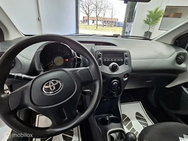 Toyota Aygo 1.0 VVT-i x 2016 Benzine 7