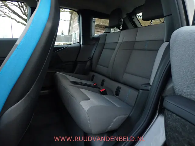 BMW i3 Executive Edition 120Ah 42kWh 2021 Elektrisch 11