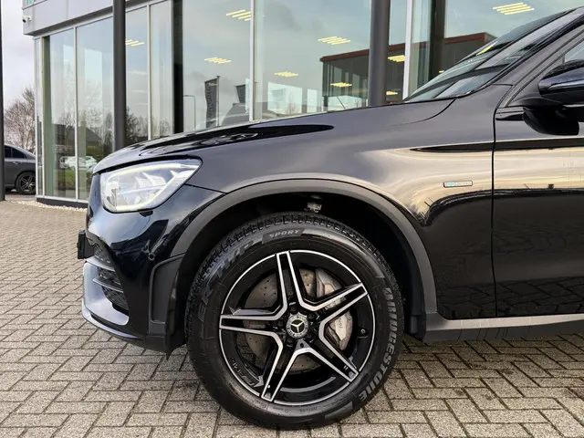 Mercedes-Benz GLC 300e 4MATIC 2020 Hybride Benzine 6