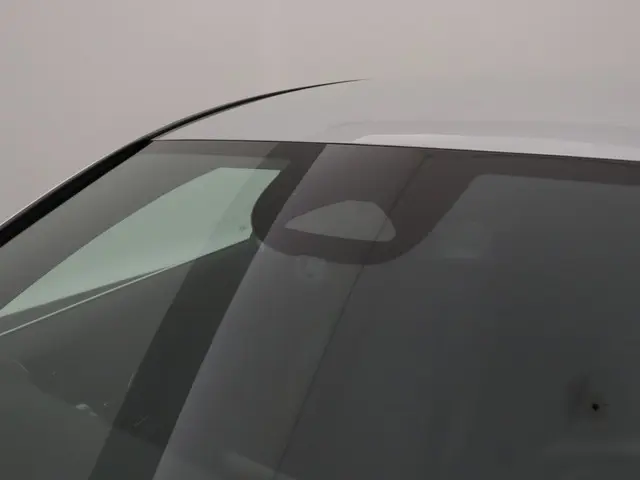 Mercedes-Benz A-Klasse 180 Business Line 2023 Benzine 38