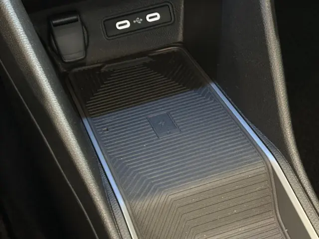 Renault 4 comfort range iconic 52 kWh 2026 Elektrisch 29