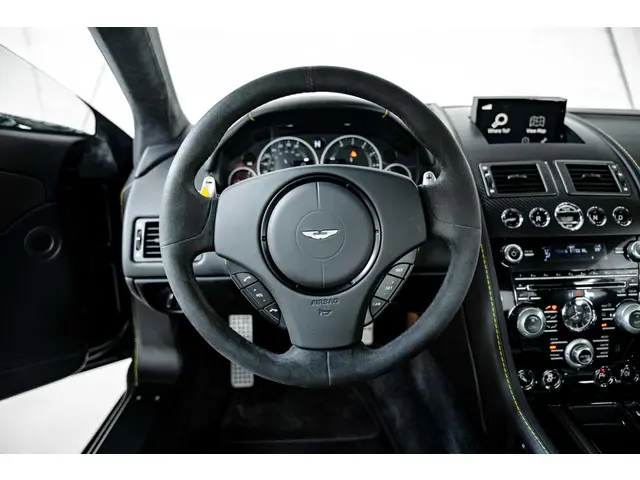 Aston Martin V12 Vantage S 2014 Benzine 32