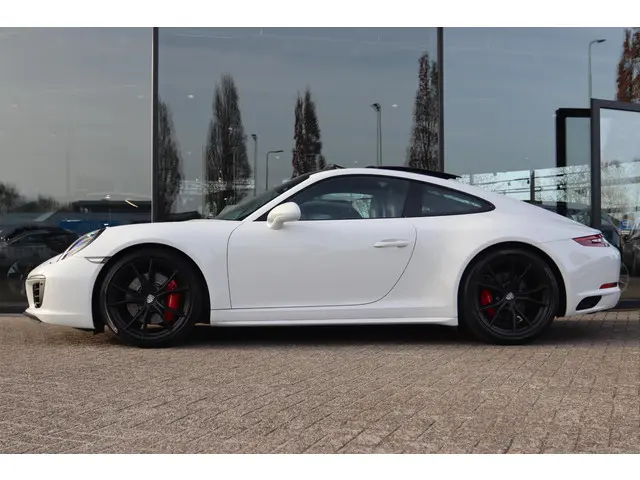 Porsche 911 3.0 CARRERA 4S PDK *BTW* 2017 Benzine 15
