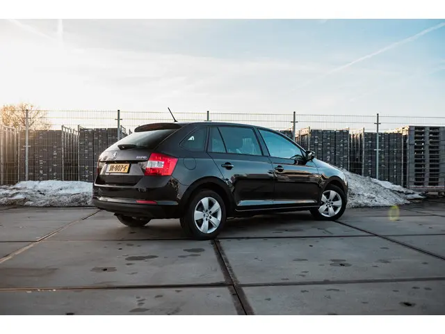 Škoda Rapid Spaceback 1.2 TSI JOY Plus 2016 Benzine 8