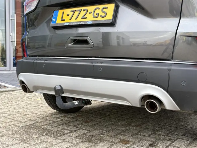 Ford Kuga 1.5 EcoBoost Titanium 2020 Benzine 9