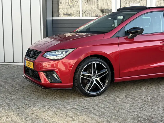 SEAT Ibiza 1.0 TSI FR Business Intense 2017 Benzine 3