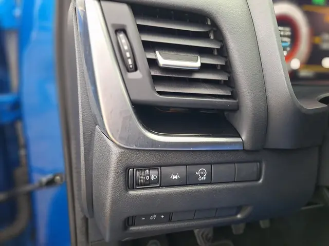 Nissan QASHQAI 1.3 MHEV Business 2023 Hybride Benzine 29