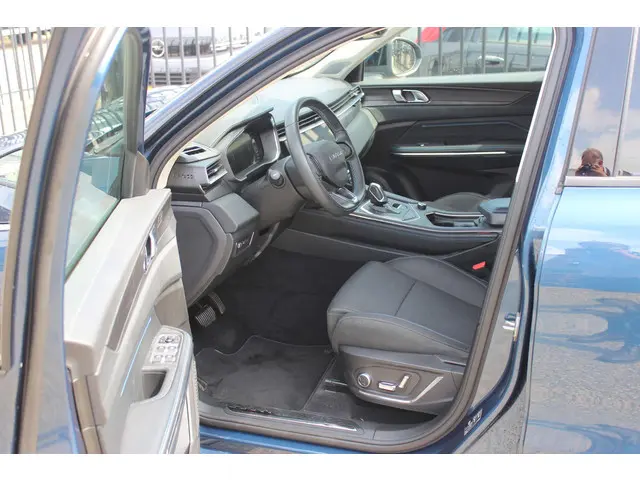 Lynk & Co 01 1.5 Schuifdak enz,enz, 2021 Hybride Benzine 3