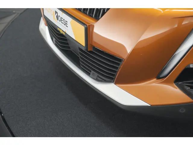 Peugeot 2008 PureTech 130 GT Pack 2022 Benzine 15