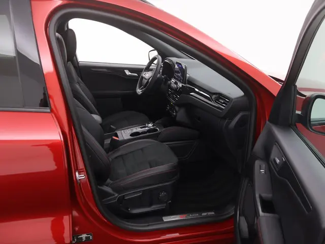 Ford Kuga 2.5 PHEV 225pk ST-Line X 2021 Hybride Benzine 15