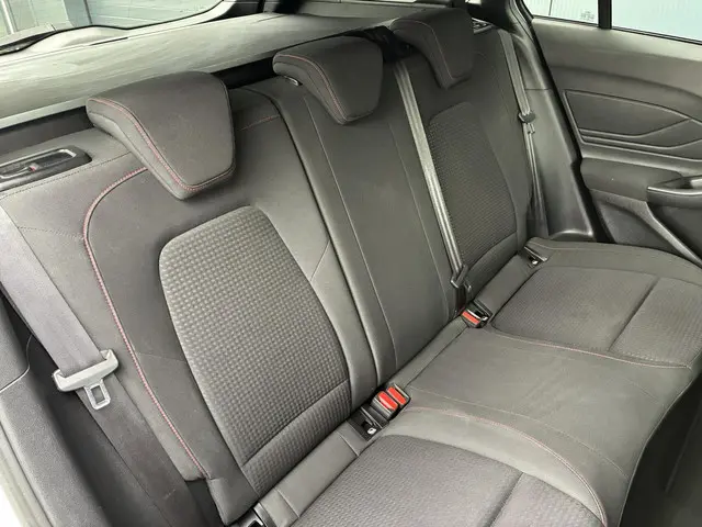 Ford Focus Wagon HELAAS VERKOCHT!!! 2019 Benzine 27