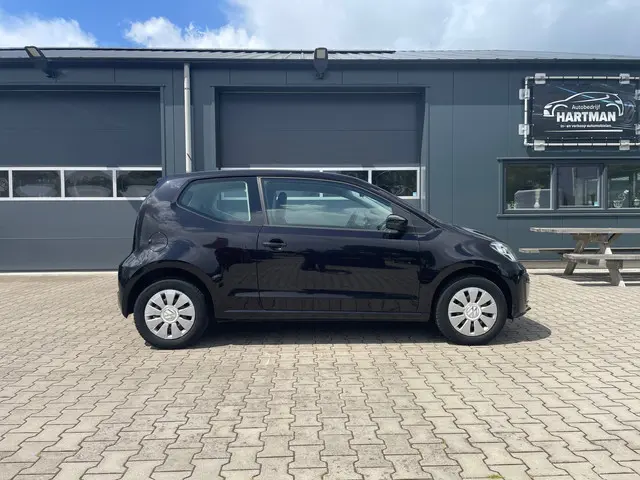 Volkswagen up! 1.0 BMT take up! 2018 Benzine 5