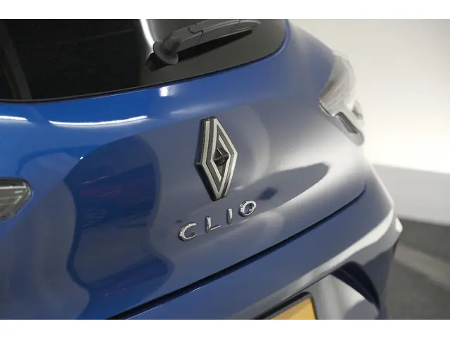 Renault Clio TCe 90 GPF Evolution 2024 Benzine 4