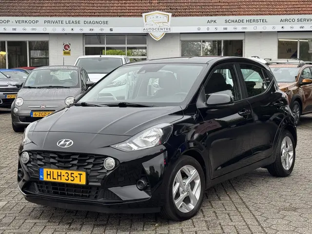 Hyundai i10 1.0 Comfort 5-zits 2022 Benzine 2