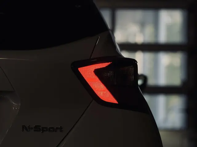 Nissan Micra 1.0 IG-T N-Sport 2022 Benzine 24