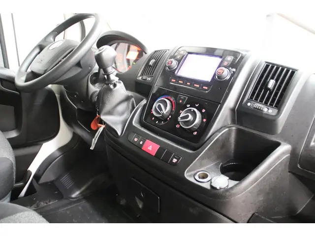 Fiat Ducato BAKWAGEN MEUBELBAK MET LAADKLEP 2021 Diesel 9