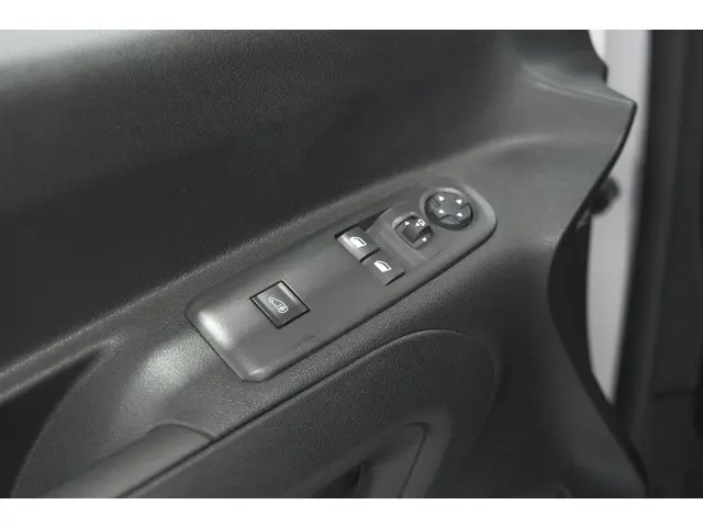 Peugeot Partner 1.5 BlueHDi 100 S&S L1 2024 Diesel 26