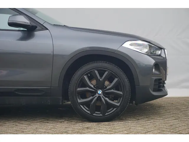 BMW X2 sDrive18i 2019 Benzine 5